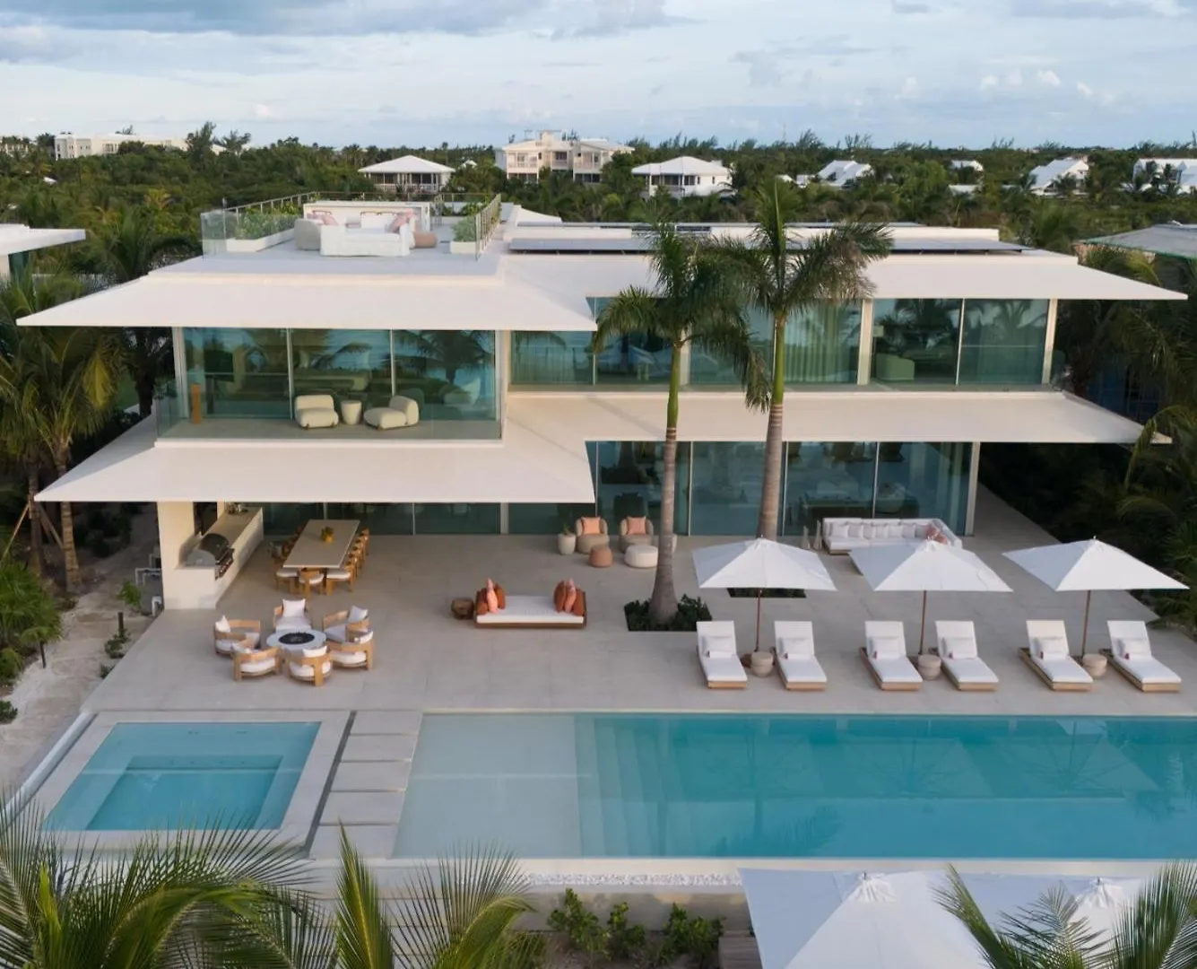 Beach Enclave Grace Bay