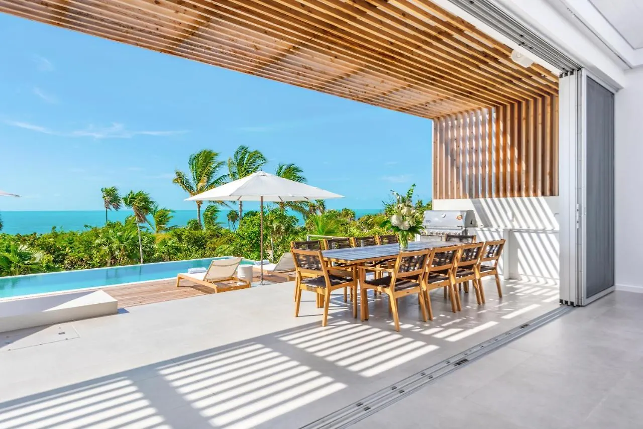 Beach Enclave Grace Bay Turks And Caicos Islands