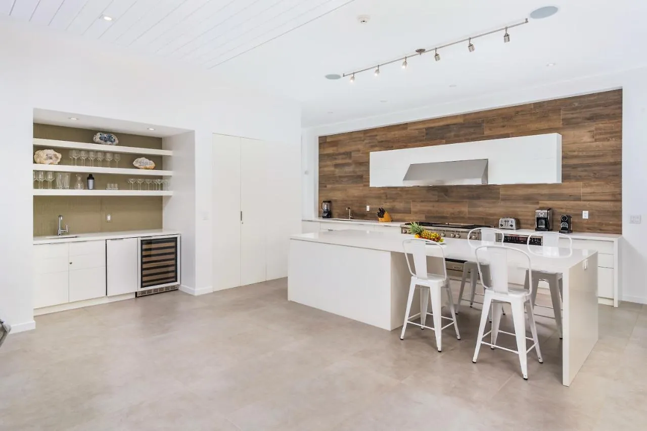 Resort Beach Enclave Grace Bay