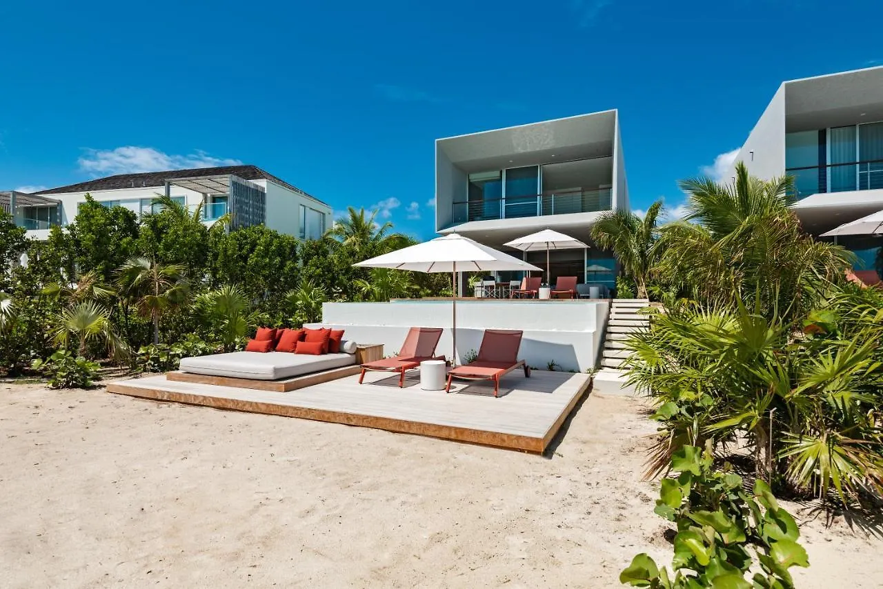 Beach Enclave Grace Bay