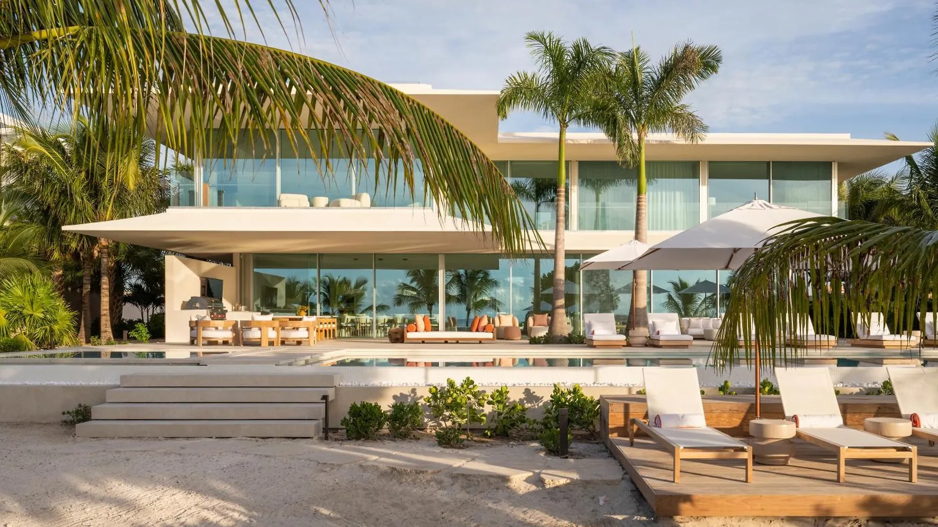 Beach Enclave Grace Bay 3*,  Turks And Caicos Islands