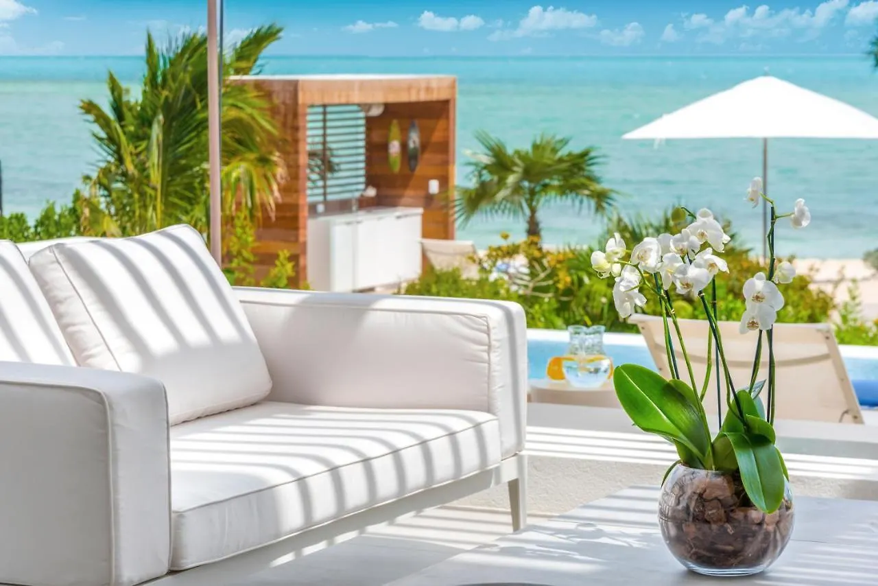 Resort Beach Enclave Grace Bay