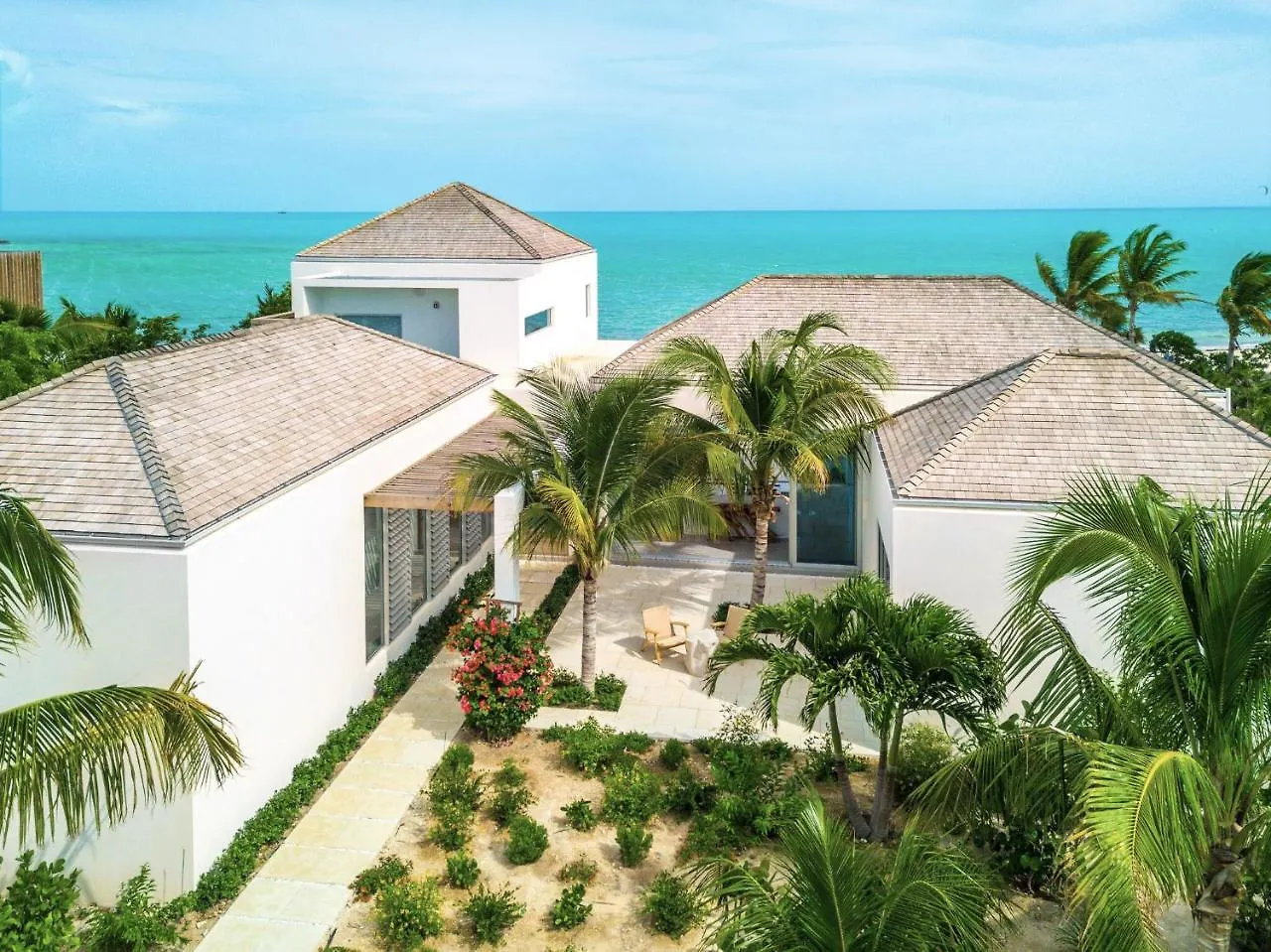 Beach Enclave Grace Bay Resort