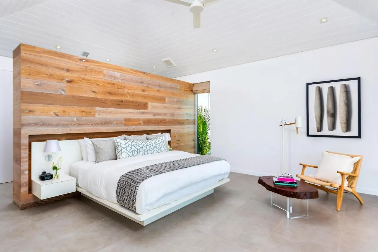 Beach Enclave Grace Bay